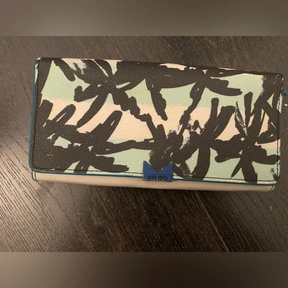 Kenzo wallet - Picture 1 of 5